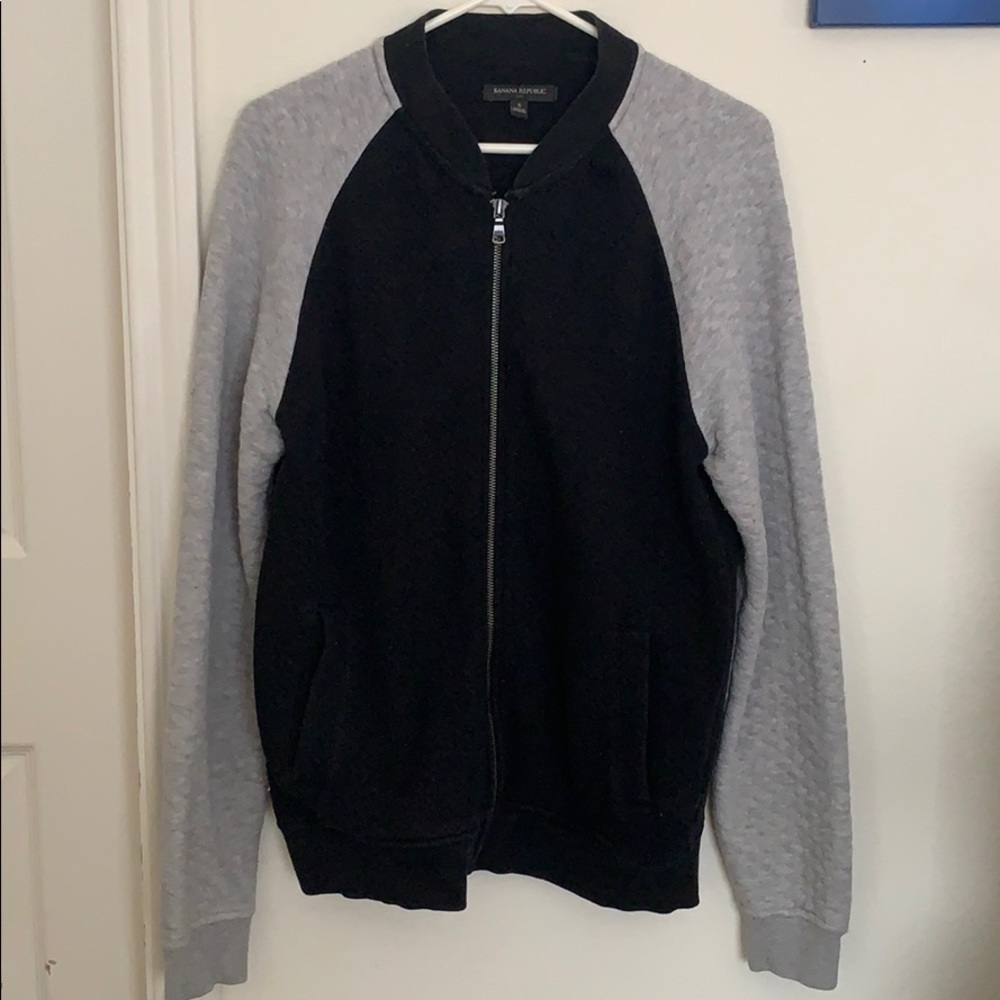 Men’s zip up jacket